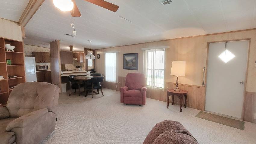 210 Sweet Circle a Winter Haven, FL Mobile or Manufactured Home for Sale